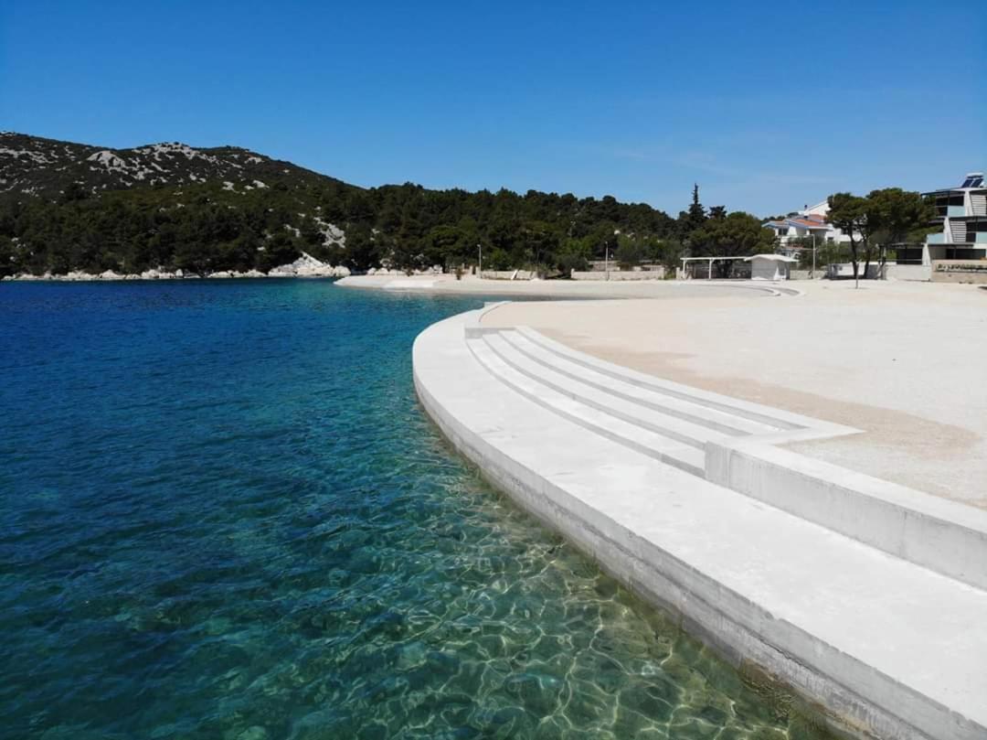 Sunshine Apartment Sovlje Tribalj Eksteriør billede