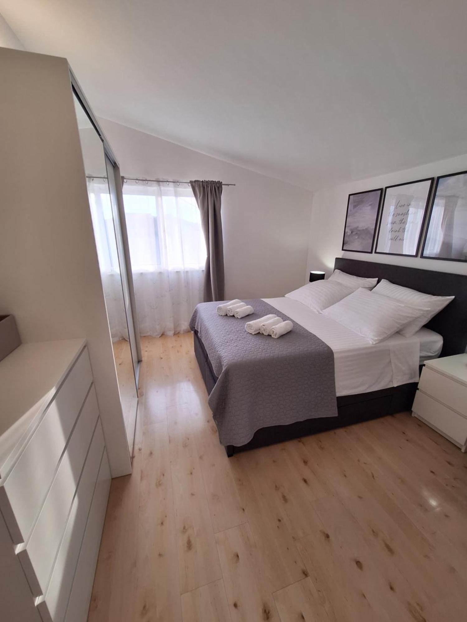 Sunshine Apartment Sovlje Tribalj Eksteriør billede